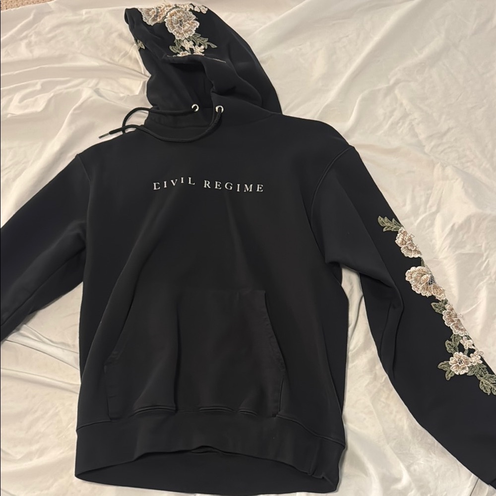 Civil Regime Black Floral Embroidered Women's Sweater